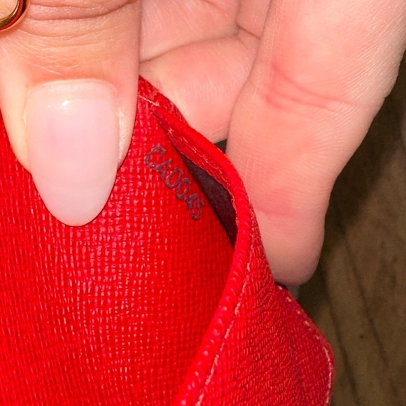 Louis Vuitton Epi Agenda red - Picture 9 of 13